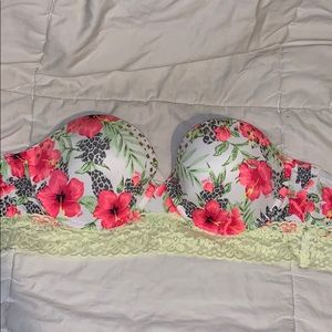 Victoria’s Secret Pink Cheetah print strapless bra
